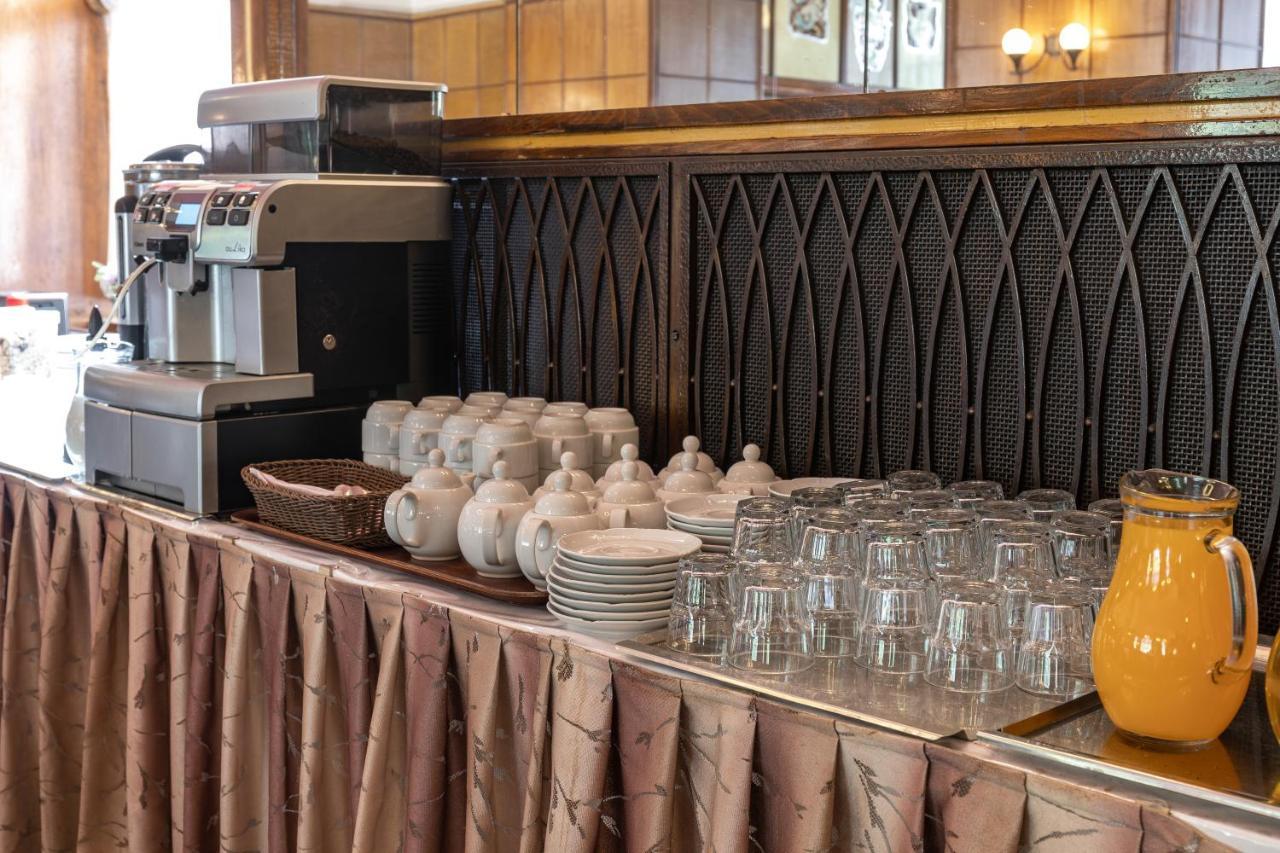 Hotel Slovan Plzeň Kültér fotó