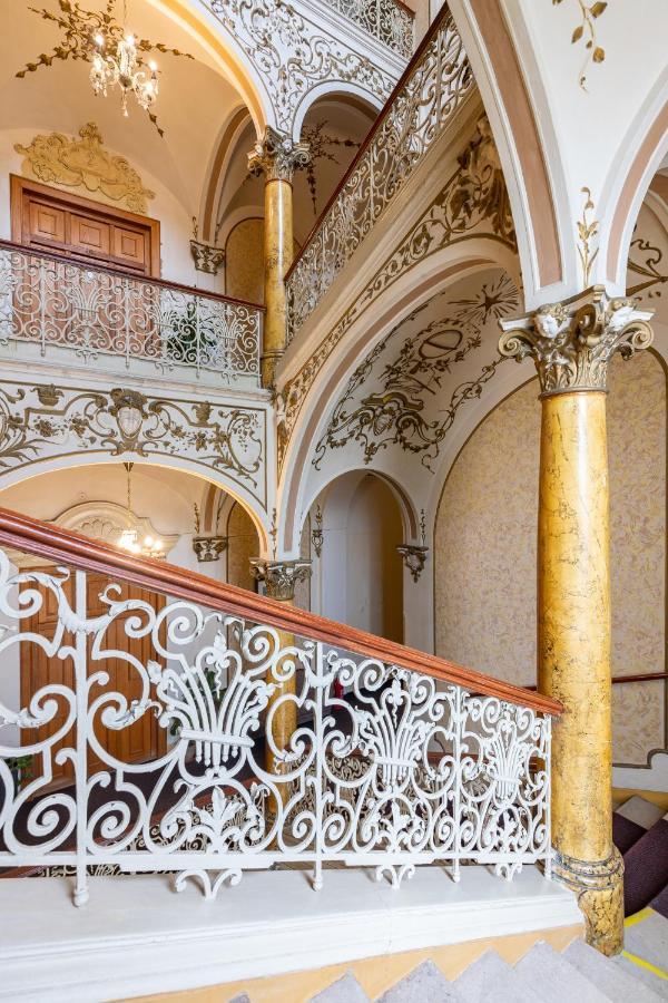 Hotel Slovan Plzeň Kültér fotó